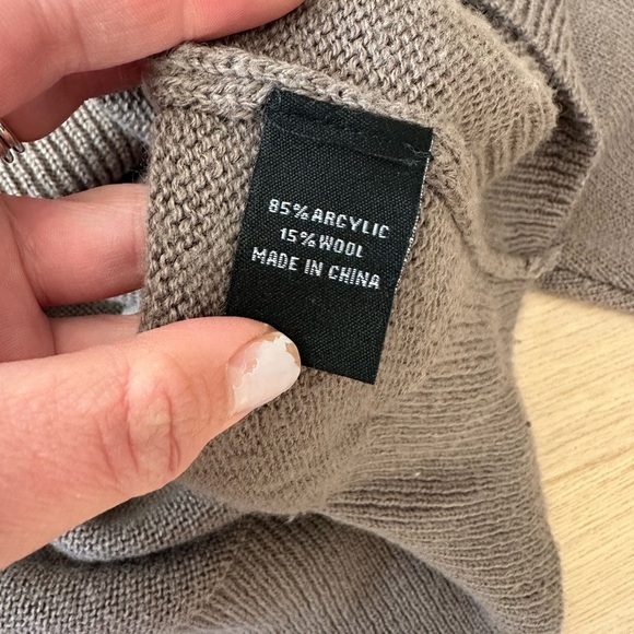 oversized mocha sweater - Picture 5 of 6